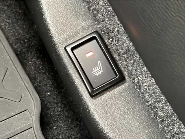 スズキ クロスビー HYBRID MZ 愛知県 2021(令3)年 3.2万km タフカーキパールメタリック/ブラック2トーン  ワンオーナー/ 純正メーカーオプションナビ　/ CD DVD フルセグTV Bluetooth USB SD FM AM/ アダプティブクルーズコントロール / スズキセーフティサポート/ デュアルカメラブレーキサポート/ 前方後方誤発進抑制/ 車線逸脱警報 / 標識認識機能 / 先行車発進お知らせ / ヒルホールドアシスト/ リアパーキングセンサー/ パドルシフト/ ＬＥＤオートヘッドライト/ オートハイビームシステム / 純正フォグランプ / ハーフレザーシート/ シートヒーター/ ビルトインETC/ 前後ドライブレコーダー/ 純正フロアマット / シートバックテーブル/ ISOFIX/ 保証書/ 取扱説明書/ スマートキー/ スペアキー