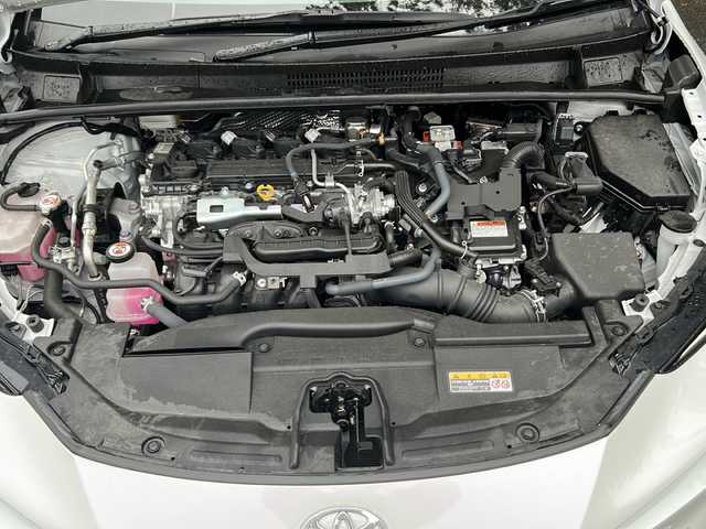 トヨタ プリウス Z 京都府 2023(令5)年 3.7万km プラチナホワイトパールマイカ ワンオーナー/純正ナビ/・FM/AM/Bluetooth/・フルセグテレビ/ETC2.0/ドライブレコーダー/全周囲カメラ/バックカメラ/Toyota Safety Sense/ワイヤレス充電器/革巻きステアリング/ステアリングリモコン/ハンドルヒーター/パワーシート（D席）/メモリシート（D席）/シートヒーター（D席+N席）/エアシート（D席+N席）/前後コーナーセンサー/LEDヘッドライト/スマートキー×2/プッシュスタートボタン/純正19インチアルミホイール/純正フロアマット/取扱説明書/保証書