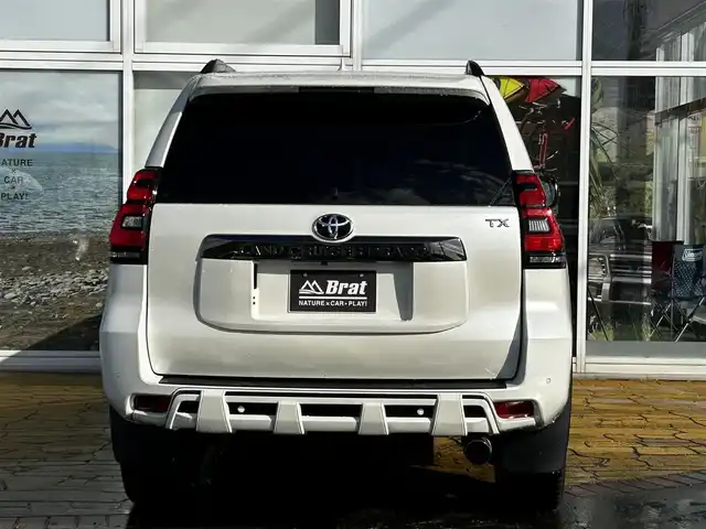 トヨタ ランドクルーザー プラド TX Lパッケージ ブラックED 道北・旭川 2021(令3)年 4.5万km ホワイトパールクリスタルシャイン メーカーオプションナビ/全方位カメラ/フルセグTV/マルチテレインモニター/サンルーフ/アドミレイションエアロ（前後）/RAYS20インチアルミホイール/コーナーセンサー/デジタルインナーミラー/ドライブレコーダー前後/黒革シート/前席パワーシート/前席シートヒーター/電動格納サードシート/ETC2.0