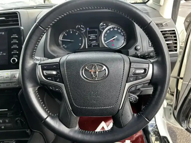 トヨタ ランドクルーザー プラド TX Lパッケージ ブラックED 道北・旭川 2021(令3)年 4.5万km ホワイトパールクリスタルシャイン メーカーオプションナビ/全方位カメラ/フルセグTV/マルチテレインモニター/サンルーフ/アドミレイションエアロ（前後）/RAYS20インチアルミホイール/コーナーセンサー/デジタルインナーミラー/ドライブレコーダー前後/黒革シート/前席パワーシート/前席シートヒーター/電動格納サードシート/ETC2.0