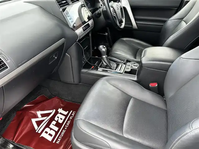 トヨタ ランドクルーザー プラド TX Lパッケージ ブラックED 道北・旭川 2021(令3)年 4.5万km ホワイトパールクリスタルシャイン メーカーオプションナビ/全方位カメラ/フルセグTV/マルチテレインモニター/サンルーフ/アドミレイションエアロ（前後）/RAYS20インチアルミホイール/コーナーセンサー/デジタルインナーミラー/ドライブレコーダー前後/黒革シート/前席パワーシート/前席シートヒーター/電動格納サードシート/ETC2.0