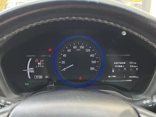 ホンダ ヴェゼル ハイブリッド Z ホンダセンシング 奈良県 2018(平30)年 6.7万km クリスタルブラックパール 純正ナビ(VXM-185VFi)/（フルセグ/BT/CD/DVD）/レーダークルーズコントロール/バックカメラ/パドルシフト/衝突軽減システム/レーンキープアシスト/ハーフレザーシート/前席シートヒーター/LEDヘッドライト/オートライト/電動格納ミラー/ETC/純正17インチAW/保証書/取り扱い説明書/スペアキーX1