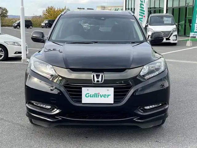 ホンダ ヴェゼル ハイブリッド Z ホンダセンシング 奈良県 2018(平30)年 6.7万km クリスタルブラックパール 純正ナビ(VXM-185VFi)/（フルセグ/BT/CD/DVD）/レーダークルーズコントロール/バックカメラ/パドルシフト/衝突軽減システム/レーンキープアシスト/ハーフレザーシート/前席シートヒーター/LEDヘッドライト/オートライト/電動格納ミラー/ETC/純正17インチAW/保証書/取り扱い説明書/スペアキーX1