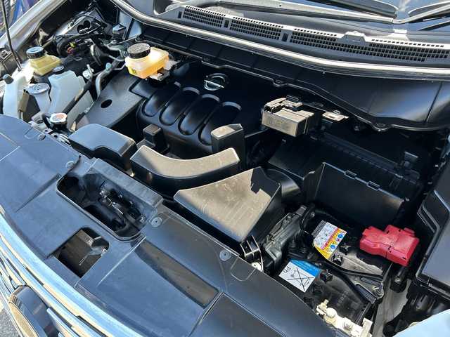 日産 エルグランド 250ハイウェイスターS 大阪府 2021(令3)年 5.7万km ピュアホワイトパール ニスモエアロ　/後席モニター/純正１０型ナビ　/全方位カメラ　/ＬＥＤヘッドライト　/レーダークルーズコントロール　/エマージェンシーブレーキ　/ブラインドスポットモニター　/両側電動スライドドア　/オットマン　/ビルトインＥＴＣ/ハーフレザーシート/純正１８インチAW/ドライブレコーダー/ニスモフロアマット