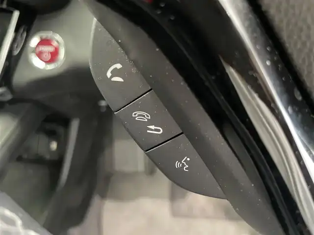 ホンダ ヴェゼル ハイブリッド Z ホンダセンシング 鹿児島県 2017(平29)年 4.3万km クリスタルブラックパール 禁煙車　/純正ナビ/・Bluetooth/・フルセグTV　/バックカメラ　/ＥＴＣ　/ドライブレコーダー　/衝突軽減　/シートヒーター　/純正アルミホイール　/ＬＥＤヘッドライト　/電格ミラー　/ドアバイザー　/純正フロアマット/スマートキー