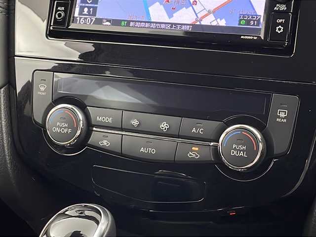 日産 エクストレイル 20Xi レザーED Vセレクション 新潟県 2020(令2)年 6.3万km ガーネットレッド 純正ナビ MJ320D-W/(AM/FM/CD/DVD/TV/BT)/全方位モニター/衝突軽減ブレーキ/レーンキープアシスト/レーダークルーズコントロール/電動Pブレーキ/コーナーセンサー/プッシュスタート/オートライト/シートヒーター/パワーシート/電動リアゲート/ETC/デジタルインナーミラー/ドライブレコーダー/スマートキー/純正フロアマット/アイドリングストップ