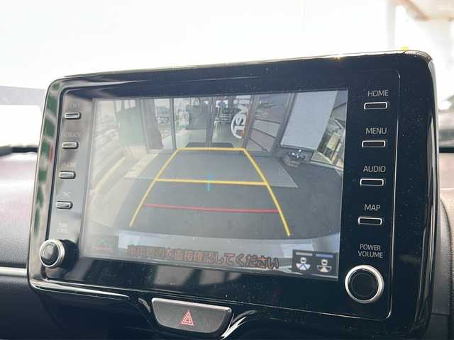 トヨタ ヤリス Z 愛知県 2023(令5)年 3万km シルバーメタリック 純正フルエアロ/ミラー一体型ドラレコ/ETC2.0/FUJITSUBO RIVID マフラー /純正ルーフスポイラー/クルーズコントロール/メーカー純正ナビ/バックカメラ/Ｂｌｕｅｔｏｏｔｈ/ＭｉｒａＣａｓｔ/ＬＫＡ/シートヒーター/ステアヒーターETC2.0/全席レザー調シートカバー/LKA