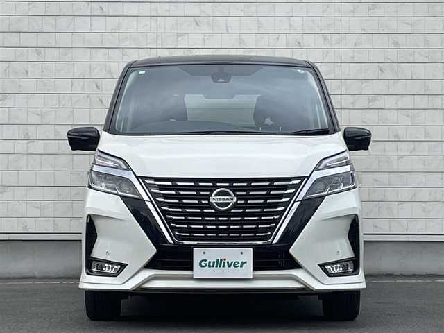 日産 セレナ ハイウェイスター V 岩手県 2020(令2)年 7.7万km ブリリアントホワイトパール 2トーン 禁煙車/4WD/ワンオーナー/両側パワースライドドア/フリップダウンモニター/純正10インチナビ/→フルセグTV/Bluetooth/CD/DVD/FM/AM/バックカメラ/全方位カメラ/ステアリングスイッチ（ナビ連動）/ハンズフリーオートスライドドア/インテリジェントクルーズコントロール/ブラインドスポットミニター/前後コーナーセンサー/電子パーキング/オートホールド/〇プッシュスタート/〇電動格納ミラー/〇ウィンカーミラー/〇ドアバイザー/〇フロアマット/〇USBポート/〇シガーソケット/オートライト/フォグライト/ドライブレコーダー/ビルトインETC/2列目サンシェード