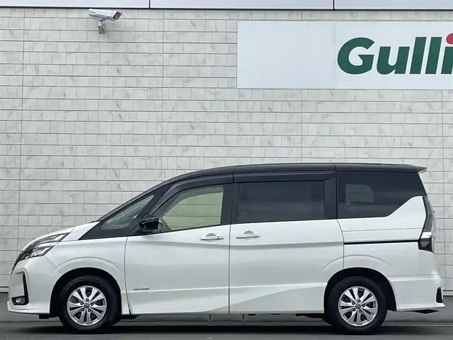 日産 セレナ ハイウェイスター V 岩手県 2020(令2)年 7.7万km ブリリアントホワイトパール 2トーン 禁煙車/4WD/ワンオーナー/両側パワースライドドア/フリップダウンモニター/純正10インチナビ/→フルセグTV/Bluetooth/CD/DVD/FM/AM/バックカメラ/全方位カメラ/ステアリングスイッチ（ナビ連動）/ハンズフリーオートスライドドア/インテリジェントクルーズコントロール/ブラインドスポットミニター/前後コーナーセンサー/電子パーキング/オートホールド/〇プッシュスタート/〇電動格納ミラー/〇ウィンカーミラー/〇ドアバイザー/〇フロアマット/〇USBポート/〇シガーソケット/オートライト/フォグライト/ドライブレコーダー/ビルトインETC/2列目サンシェード