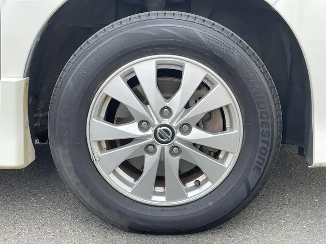 日産 セレナ ハイウェイスター V 岩手県 2020(令2)年 7.7万km ブリリアントホワイトパール 2トーン 禁煙車/4WD/ワンオーナー/両側パワースライドドア/フリップダウンモニター/純正10インチナビ/→フルセグTV/Bluetooth/CD/DVD/FM/AM/バックカメラ/全方位カメラ/ステアリングスイッチ（ナビ連動）/ハンズフリーオートスライドドア/インテリジェントクルーズコントロール/ブラインドスポットミニター/前後コーナーセンサー/電子パーキング/オートホールド/〇プッシュスタート/〇電動格納ミラー/〇ウィンカーミラー/〇ドアバイザー/〇フロアマット/〇USBポート/〇シガーソケット/オートライト/フォグライト/ドライブレコーダー/ビルトインETC/2列目サンシェード