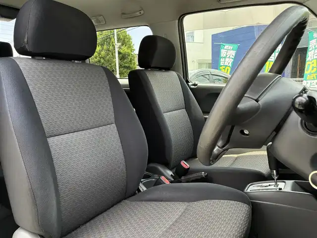 マツダ ＡＺ オフロード XC 熊本県 2010(平22)年 12万km スペリアホワイト 4WD/IC付ターボ/ルーフレール/社外メモリナビ(NVA-MS3109)/【ワンセグTV/CD】/社外16インチアルミホイール/ETC/純正フロアマット/ベンチシート/パワーステアリング/ダブルエアバッグ/パワーウインドウ/ABS/取扱説明書/保証書