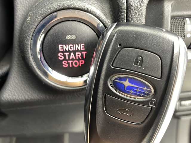スバル レヴォーグ 1．8GT－H EX 新潟県 2021(令3)年 3.3万km クリスタルホワイトP 4WD/アイサイト/純正11.6インチナビ/　　フルセグ/BT/AppleCarPlay/AndroidAuto/バックカメラ/パワーバックドア/レーダークルーズコントロール/LEDヘッドライト/Fフォグ/パワーシート/シートメモリー/シートヒーター/純正18インチアルミホイール/パドルシフト/ステアリングスイッチ/USBポート/コーナーセンサー/レーンキープ/スマートキー/ETC