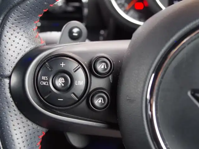 ＭＩＮＩ ＢＭＷ ミニ クラブマン クーパー S 埼玉県 2019(令1)年 3.2万km 赤 ブラックハーフレザーシート /アダプティブクルーズコントロール /インテリジェントセーフティ /ペッパーパッケージ /harman/kardon /CarPlay /パークディスタンスコントロール/コンフォートアクセス /バックカメラ /ETC /ドラレコ /純正ナビ/シートポジションメモリー機能/ボディカラー：インディアンサマーレッド