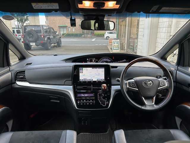 トヨタ エスティマ アエラス プレミアム G 東京都 2017(平29)年 6.1万km ホワイトパールクリスタルシャイン ワンオーナー/純正ナビ/　＜フルセグTV/DVD/CD/Bluetooth/SD＞/ETC2.0/ドライブレコーダー/バックカメラ/フリップダウンモニター/前席シートヒーター/2列目シートオットマン/両側パワスラ/クルーズコントロール/パワーバックドア/純正フロアマット/スペアキー1本/プッシュスタート/純正フロアマット/ドアバイザー/取扱説明書/保証書