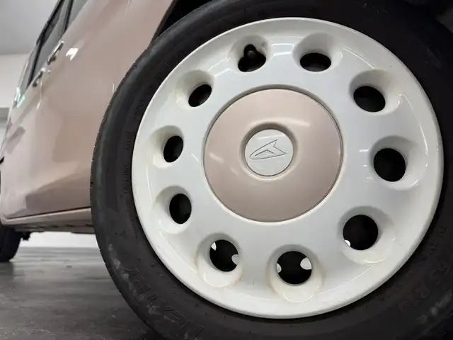 ダイハツ タント X ホワイトアクセント SAⅢ 三重県 2018(平30)年 4.9万km ホワイト/ライトローズマイカメタリックⅡ 2トーン ガソリン/FF/インパネCVT/純正 7インチナビ NMZK-W68D/（FM/AM/iPod/USB/SD/CD/DVD/TV/Bluetooth）/バックカメラ/両側パワースライドドア/スマートアシスト3/・衝突回避支援ブレーキ機能（対車両・対歩行者）/・衝突警報機能（対車両・対歩行者）/・誤発進抑制制御機能（前方・後方）/・車線逸脱警報機能/・コーナーセンサー（リヤ2個）/装備/・シートヒーター（D）/・オートライト/・オートハイビーム機能/・オートエアコン/・ステアリングスイッチ/・電動格納ドアミラー/・純正ホイールキャップ＆スチールホイール/・スマートキーx2/など