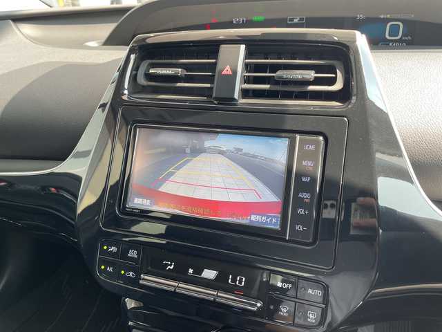 トヨタ プリウス Sツーリングセレクション 愛知県 2019(令1)年 5.5万km エモーショナルレッドⅡ 純正７型SDナビ（SDなし）/レーダークルーズコントロール/シートヒーター/バックカメラ/コーナーセンサー/純正アルミホイール/LEDヘッドライト/オートマチックハイビーム/衝突軽減システム/フルセグ/CD/DVD/Bluetooth/ETC/ステアリングスイッチ/スマートキー/プッシュスタート
