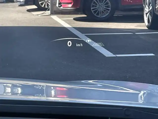 レクサス ＮＸ 350h バージョンL 佐賀県 2023(令5)年 2万km ソニッククォーツ サンルーフ/デジタルインナーミラー/レクサスセーフティシステム＋/・プリクラッシュセーフティ/・レーンキープアシスト/・レーダークルーズコントロール/・オートマチックハイビーム/クリアランスソナー/ブラインドスポットモニター/パーキングアシスト/パーキングサポートブレーキ/プロアクティブドライビングアシスト/純正ディスプレイ/・コネクトナビ/・パノラミックビューモニター/・フルセグTV/BT/純正前後ドラレコ/LEDヘッドライト/フォグランプ/ETC2.0/純正20インチAW/茶革シート/パワーシート/シートメモリ/シートヒーター/シートベンチレーション/パワーバックドア/革巻きステアリング/パドルシフト/ステアリングヒーター/電動パーキングスイッチ/ブレーキホールド/ヘッドアップディスプレイ/後席100V電源/トノカバー/ラゲッジマット/スペアキー×１/カードキー×1/取扱説明/保証書