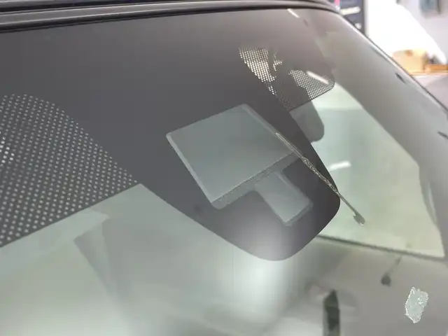 スズキ ラパン L 群馬県 2015(平27)年 7.3万km ブルーイッシュブラックパール3 純正ＳＤナビ　ドライブレコーダー　シートヒーター　フルセグテレビ　パワーステアリング　パワーウィンドウ　横滑り防止装置　アイドリングストップ　スマートキー　エンジンスタートボタン　ＡＢＳ