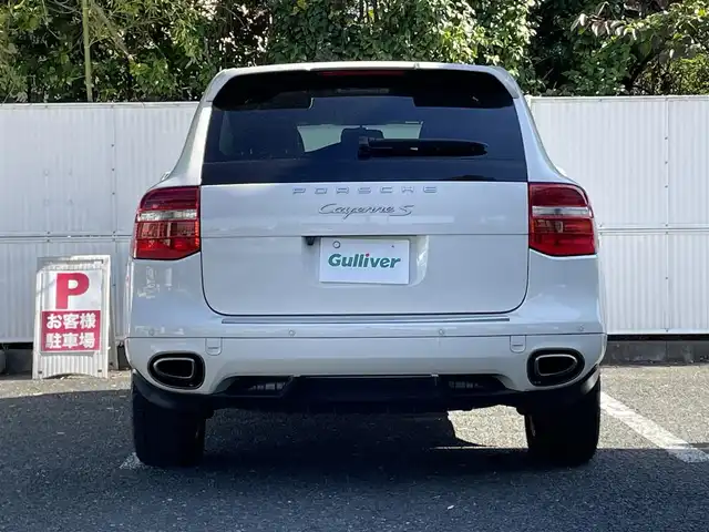 ポルシェ カイエン S 茨城県 2009(平21)年 8.9万km パール フリップダウンDVDのみ/パドルシフト/HDDナビ/ワンセグテレビ/ETC/ワンセグテレビ/ＥＴＣ/４ＷＤ/純正ホイール/パワーシート/レザーシート