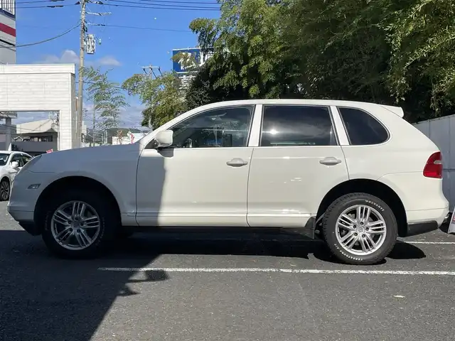 ポルシェ カイエン S 茨城県 2009(平21)年 8.9万km パール フリップダウンDVDのみ/パドルシフト/HDDナビ/ワンセグテレビ/ETC/ワンセグテレビ/ＥＴＣ/４ＷＤ/純正ホイール/パワーシート/レザーシート