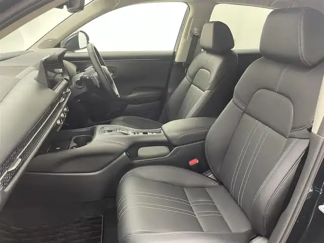 ホンダ ＺＲ－Ｖ ハイブリッド e:HEV Z 茨城県 2023(令5)年 1.4万km ミッドナイトブルービームM Honda CONNECTディスプレー＋ナビTVキッド/Bluetooth/フルセグ/radio//BOSEプレミアムサウンド/マルチビューカメラシステム/Honda SENSING/ETC2.0/BSM/D+N席パワーシート/シートヒーター/運転席＋助手席＋リア左右/ETC2.0車載器/オートマチックハイビーム/アクティブコーナリングライト/パドルシフト