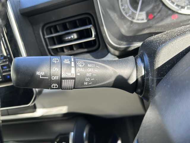 スズキ イグニス ハイブリッド MX 鳥取県 2021(令3)年 5.4万km ピュアホワイトP デュアルカメラブレーキサポート/KENWOODナビ【KXM-E505W】/・フルセグ/CD/DVD/Bluetooth/バックカメラ/スマートキー/プッシュスタート/ビルトインETC/前席シートヒーター/純正16AW/ABS/横滑り防止装置/レーンキープアシスト/オートライト/W&サイドエアバック/カーテンエアバック