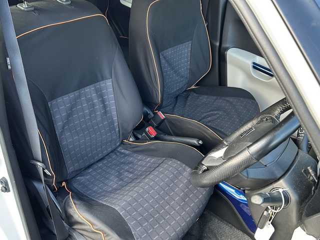 スズキ イグニス ハイブリッド MX 鳥取県 2021(令3)年 5.4万km ピュアホワイトP デュアルカメラブレーキサポート/KENWOODナビ【KXM-E505W】/・フルセグ/CD/DVD/Bluetooth/バックカメラ/スマートキー/プッシュスタート/ビルトインETC/前席シートヒーター/純正16AW/ABS/横滑り防止装置/レーンキープアシスト/オートライト/W&サイドエアバック/カーテンエアバック