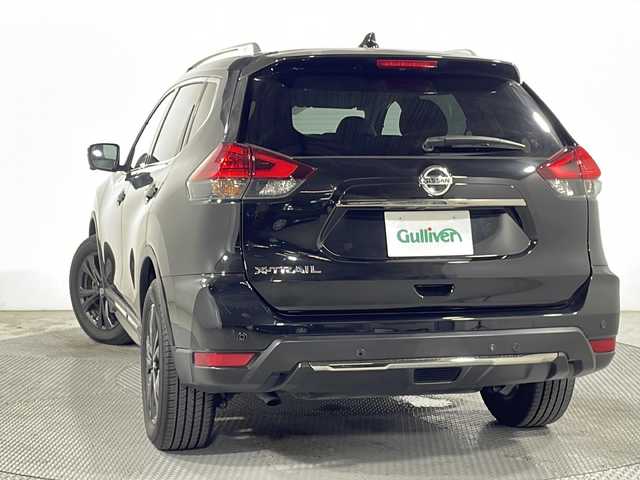 日産 エクストレイル 20Xi 広島県 2020(令2)年 4.8万km ダイヤモンドブラック 純正ナビ/全周囲カメラ/電動リアゲート/パワーシート/シートヒーター/インテリジェントルームミラー/ブラインドスポットモニター/ドラレコ/ＥＴＣ/オートマチックハイビーム/電動パーキングブレーキ/衝突被害軽減/レーンキープ/オートマチックハイビーム/純正18インチアルミホイール(225/60/R18)/エアバッグ(運転席/助手席)
