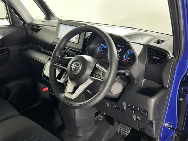 日産 ルークス ハイウェイスター X 佐賀県 2020(令2)年 8.1万km アトランティックブルー 社外ナビ　/アラウンドビューカメラ　/両側パワースライドドア　/衝突被害軽減装置　/レーンキープアシスト　/前後ドライブレコーダー　/フルセグテレビ　/サーキュレーター　/サンシェード　/ＢＴ接続　/純正アルミホイール/ETC/ヘッドライトレベライザー