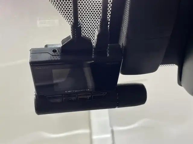 トヨタ ＲＡＶ４ ハイブリットG 愛知県 2020(令2)年 9.2万km ダークブルーマイカ 社外メモリナビ（NXV9970)/・AM/FM/CD/DVD/Bluetooth/・フルセグテレビ/衝突軽減ブレーキ/車線逸脱警報機能/レーダークルーズコントロール/ブラインドスポットモニター/リヤクロストラフィックアラート/ステアリングヒーター/シートメモリ/オートライト/オートマチックハイビーム/オートエアコン/シートヒーター（D席+N席）/バックカメラ/ドライブレコーダー/ETC/純正18インチアルミホイル/コーナーセンサー/スマートキー/スペアキー/プッシュスタートボタン/LEDヘッドライト/純正フロアマット/保証書/取扱説明書