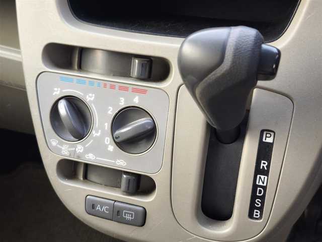 ダイハツ ムーヴ L 熊本県 2014(平26)年 6.5万km パールホワイトⅢ 純正CDオーディオ/【AM/FM】/盗難防止装置/電動格納ミラー/純正フロアマット