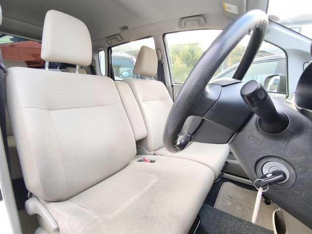 ダイハツ ムーヴ L 熊本県 2014(平26)年 6.5万km パールホワイトⅢ 純正CDオーディオ/【AM/FM】/盗難防止装置/電動格納ミラー/純正フロアマット