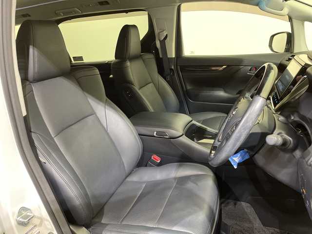 トヨタ ヴェルファイア Z Gエディション 愛媛県 2019(令1)年 5.3万km ホワイトパールクリスタルシャイン 純正12.3インチ後席モニター/純正１０インチナビ（NSZN-Z68T）/フルセグTV/Bluetooth/DVD再生/ドライブレコーダー/オットマンシート/衝突被害軽減ブレーキ/アダプティブクルーズコントロール/シートヒーター/シートクーラー/両側電動スライドドア/電動リアゲート/ＥＴＣ２．０