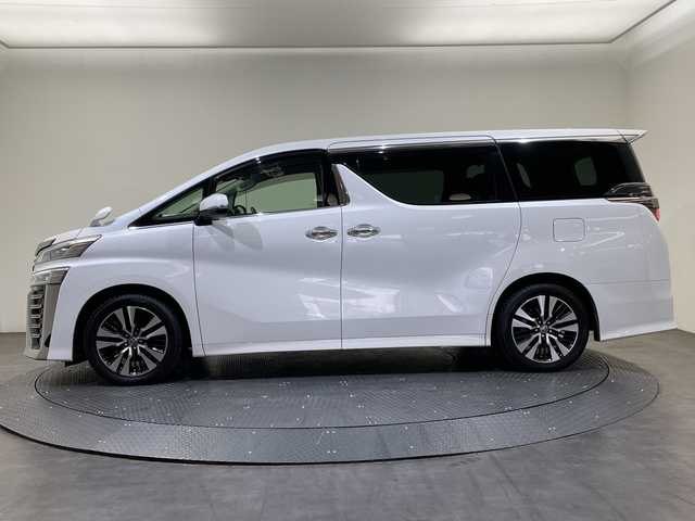 トヨタ ヴェルファイア Z Gエディション 愛媛県 2019(令1)年 5.3万km ホワイトパールクリスタルシャイン 純正12.3インチ後席モニター/純正１０インチナビ（NSZN-Z68T）/フルセグTV/Bluetooth/DVD再生/ドライブレコーダー/オットマンシート/衝突被害軽減ブレーキ/アダプティブクルーズコントロール/シートヒーター/シートクーラー/両側電動スライドドア/電動リアゲート/ＥＴＣ２．０