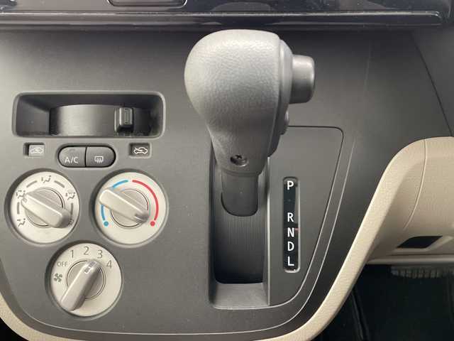 三菱 ｅＫスペース E 長野県 2017(平29)年 2.3万km シルキーホワイト パナソニックナビ/ＣＤ再生/地デジＴＶ/両側スライドドア/アイドリングストップ/ライトレベライザー/電動格納ミラー/ＥＴＣ/キーレス/フロアマット