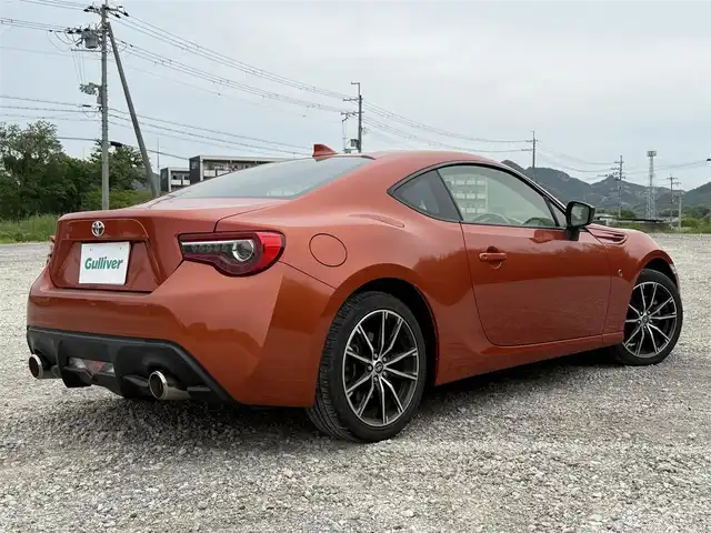 トヨタ ８６ GT 兵庫県 2017(平29)年 4.4万km オレンジメタリック ストラーダナビ/フルセグTV/ETC/クルーズコントロール/純正17インチアルミホイール/LEDヘッドライト/フォグランプ/プッシュスタート＆スマートキー/ETC