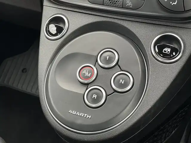 アバルト ５９５ コンペティツィオーネ 三重県 2018(平30)年 4.8万km グレー レコードモンツァマフラー/フローティングナビ　/フルセグＴＶ/ブルーレイ再生/ＤＶＤ再生/パドルシフト/純正１７インチアルミホイール/純正ドライブレコーダー/ＥＴＣ車載器/グリジオレコード/取扱説明書/スペアキー1本(キーレスなし)