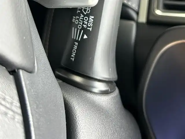 三菱 デリカＤ：５ シャモニー 福井県 2025(令7)年 0.1千km 白Ⅱ 4WD/届出済未使用車/アダプティブクルーズコントロール/レーンキープアシスト/車線逸脱警報/衝突軽減ブレーキ/ブラインドスポットモニター/両側パワースライドドア/パワーバックドア/ハーフレザーシート/前席シートヒーター/運転席パワーシート/ステアリングヒーター/パドルシフト/MTモード付AT/LEDヘッドライト/オートライト/オートマチックハイビーム/リアフォグランプ/電動格納ミラー/ウィンカーミラー/電動ホールド/オートホールド/純正18インチAW装着/プッシュスタート/スマートキー/スペアキー1本/取扱説明書/保証書/オリジナルナビ取付パッケージ＋リアモニター取付パッケージ