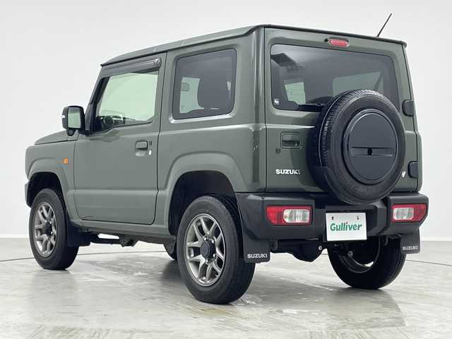 スズキ ジムニー XC 茨城県 2022(令4)年 3.1万km ジャングルグリーン ・社外ナビ/・フルセグTV/・純正16インチアルミホール/・ドアバイザー/・フロアマット/・シートヒーター/・革巻きステアリング/・ステアリングスイッチ/・オートライト/・アイドリングストップ/・スマートキー/・プッシュスタート/・ミラーヒーター