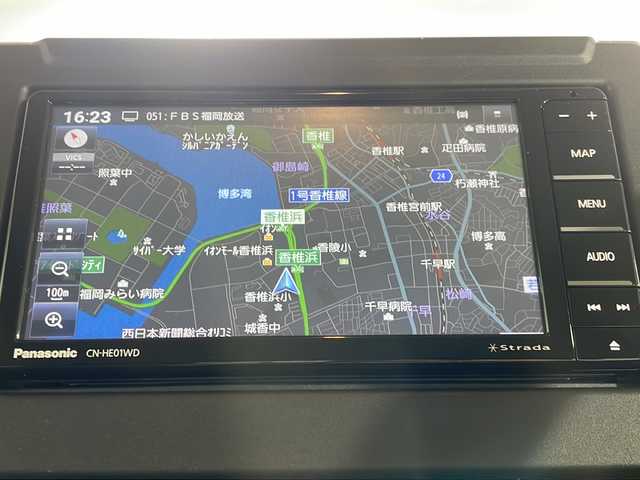 スズキ ジムニー XC 福岡県 2022(令4)年 3.1万km ジャングルグリーン ・社外ナビ/・フルセグTV/・ドアバイザー/・フロアマット/・シートヒーター/・革巻きステアリング/・ステアリングスイッチ/・オートライト/・アイドリングストップ/・スマートキー/・プッシュスタート/・ミラーヒーター