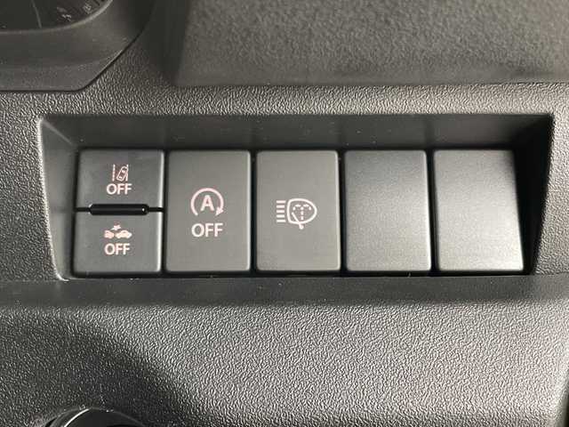 スズキ ジムニー XC 茨城県 2022(令4)年 3.1万km ジャングルグリーン ・社外ナビ/・フルセグTV/・純正16インチアルミホール/・ドアバイザー/・フロアマット/・シートヒーター/・革巻きステアリング/・ステアリングスイッチ/・オートライト/・アイドリングストップ/・スマートキー/・プッシュスタート/・ミラーヒーター