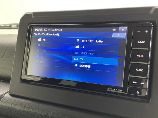 スズキ ジムニー XC 茨城県 2022(令4)年 3.1万km ジャングルグリーン ・社外ナビ/・フルセグTV/・純正16インチアルミホール/・ドアバイザー/・フロアマット/・シートヒーター/・革巻きステアリング/・ステアリングスイッチ/・オートライト/・アイドリングストップ/・スマートキー/・プッシュスタート/・ミラーヒーター