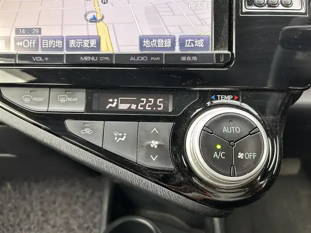 トヨタ アクア G ブラックソフトレザーセレ 新潟県 2015(平27)年 10万km ブラックマイカ モデリスタフルエアロ/モデリスタホイール/衝突軽減/純正ナビ/(AM/FM/CD/DVD/BT/フルセグ)/バックカメラ/ETC/クルーズコントロール/レザーシート/シートヒーター/革巻きステアリング/ステアリングスイッチ/AUTOライト/LEDヘッドライト/フォグランプ/電格ミラー/横滑り防止/プッシュスタート/スマートキー