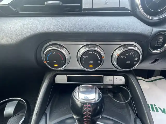 マツダ ロードスター S スペシャルパッケージ 群馬県 2019(平31)年 7.9万km クリスタルブルー オープンカー/ドライブレコーダー/ETC/純正ナビ（FM/AM・フルセグ・BT）/シートヒーター/DVD再生/スマートキー/プッシュスタート/前後コーナーセンサー/バックカメラ/LEDヘットライト