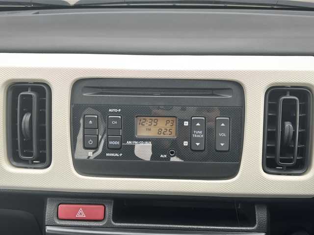 スズキ アルト L 富山県 2017(平29)年 2万km シルキーシルバーメタリック ・禁煙車/・４ＷＤ/・純正オーディオ・ＣＤ/・アイドリングストップ/・衝突軽減ブレーキ/・社外ＡＷ/・純正フロアマット/・前席シートヒーター/・１４インチ夏タイヤ積込/・リモコンキー/・ハロゲンヘッドライト