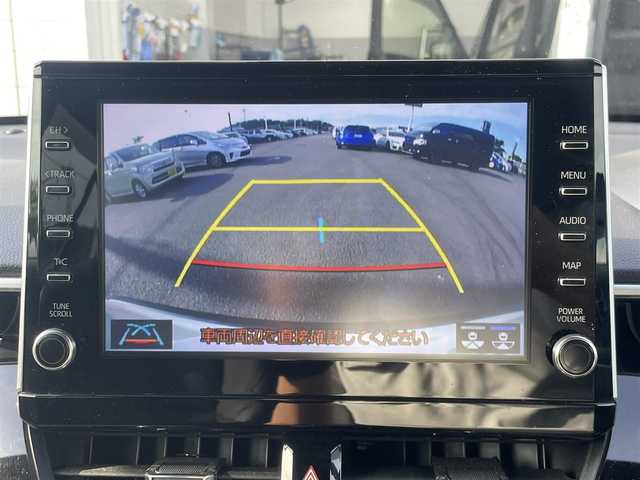 トヨタ カローラ クロス ハイブリッド Z 徳島県 2022(令4)年 5万km プラチナホワイトパールマイカ 〇純正ディスプレイオーディオ/〇フルセグTV/○Bluetooth	/〇バックカメラ	/〇ETC	/〇ワンオーナー/〇プリクラッシュセーフティ	/〇レーントレーシングアシスト/〇レーダークルーズコントロール	/〇オートマチックハイビーム/〇ロードサインアシスト/〇パーキングサポートブレーキ/〇LEDヘッドランプ/〇LEDシーケンシャルターンランプ/〇LEDフロントフォグランプ/〇ルーフレール/〇リアスポイラー	/○オートマチックハイビーム	/〇オートライト				/〇純正18インチアルミ			/〇シートヒーター	/〇パワーシート/〇パワーバックドア	/〇左右独立温度調整オートエアコン	/〇スマートエントリー	/〇スタートシステム