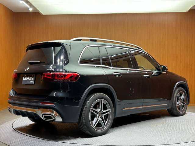 メルセデス・ベンツ Ｍ・ベンツ ＧＬＢ２００ｄ 4マチック AMGライン 千葉県 2023(令5)年 2.3万km コスモスブラック ＡＭＧレザーエクスクルーシブＰＫＧ　/アドバンスドＰＫＧ　/パノラマＳＲ　/赤黒シート　/ＨＵＤ　/ＡＣＣ　/ナビ　/ＴＶ　/３６０°カメラ　/アクティブパーキング　/電動リアゲート/シートＨ　/衝突軽減Ｂ　/１オーナー