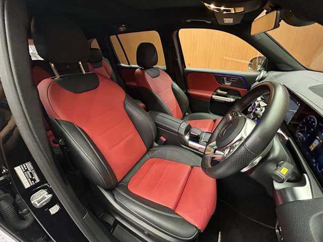 メルセデス・ベンツ Ｍ・ベンツ ＧＬＢ２００ｄ 4マチック AMGライン 千葉県 2023(令5)年 2.3万km コスモスブラック ＡＭＧレザーエクスクルーシブＰＫＧ　/アドバンスドＰＫＧ　/パノラマＳＲ　/赤黒シート　/ＨＵＤ　/ＡＣＣ　/ナビ　/ＴＶ　/３６０°カメラ　/アクティブパーキング　/電動リアゲート/シートＨ　/衝突軽減Ｂ　/１オーナー