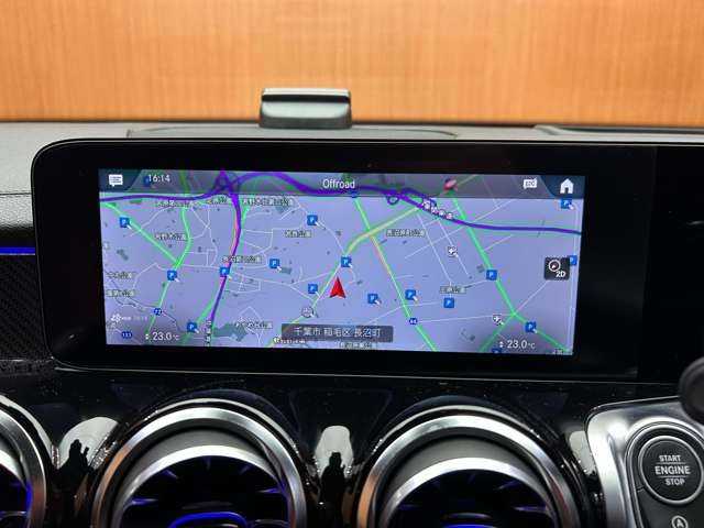 メルセデス・ベンツ Ｍ・ベンツ ＧＬＢ２００ｄ 4マチック AMGライン 千葉県 2023(令5)年 2.3万km コスモスブラック ＡＭＧレザーエクスクルーシブＰＫＧ　/アドバンスドＰＫＧ　/パノラマＳＲ　/赤黒シート　/ＨＵＤ　/ＡＣＣ　/ナビ　/ＴＶ　/３６０°カメラ　/アクティブパーキング　/電動リアゲート/シートＨ　/衝突軽減Ｂ　/１オーナー