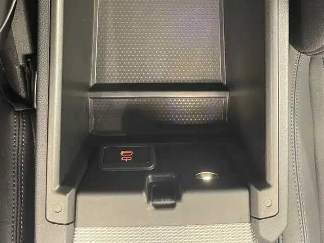 ＢＭＷ ＢＭＷ ４２０ｄ xDrive グランクーペ Mスポーツ 岡山県 2022(令4)年 4.3万km サファイアブラックP BMW　iDriveナビ/Rカメラ/パーキングアシスト/リバースアシスト/PDC/Bluetooth/USB/アップルカープレイ/ACC/オートライト/AHB/レインセンサー/パドルシフト/アンビエントライト/ワイヤレスチャージ/ブレーキホールド/走行モード/ミラー一体型ETC/ドラレコ（F/R）/SOSコール/正面、側面衝突警告/車線逸脱警告/車線変更警告/LEDヘッドライト/純正18インチ/パワーテールゲート